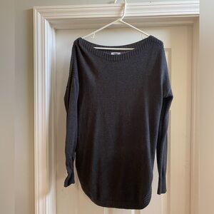Old Navy gray sweater with scoop detail on sides